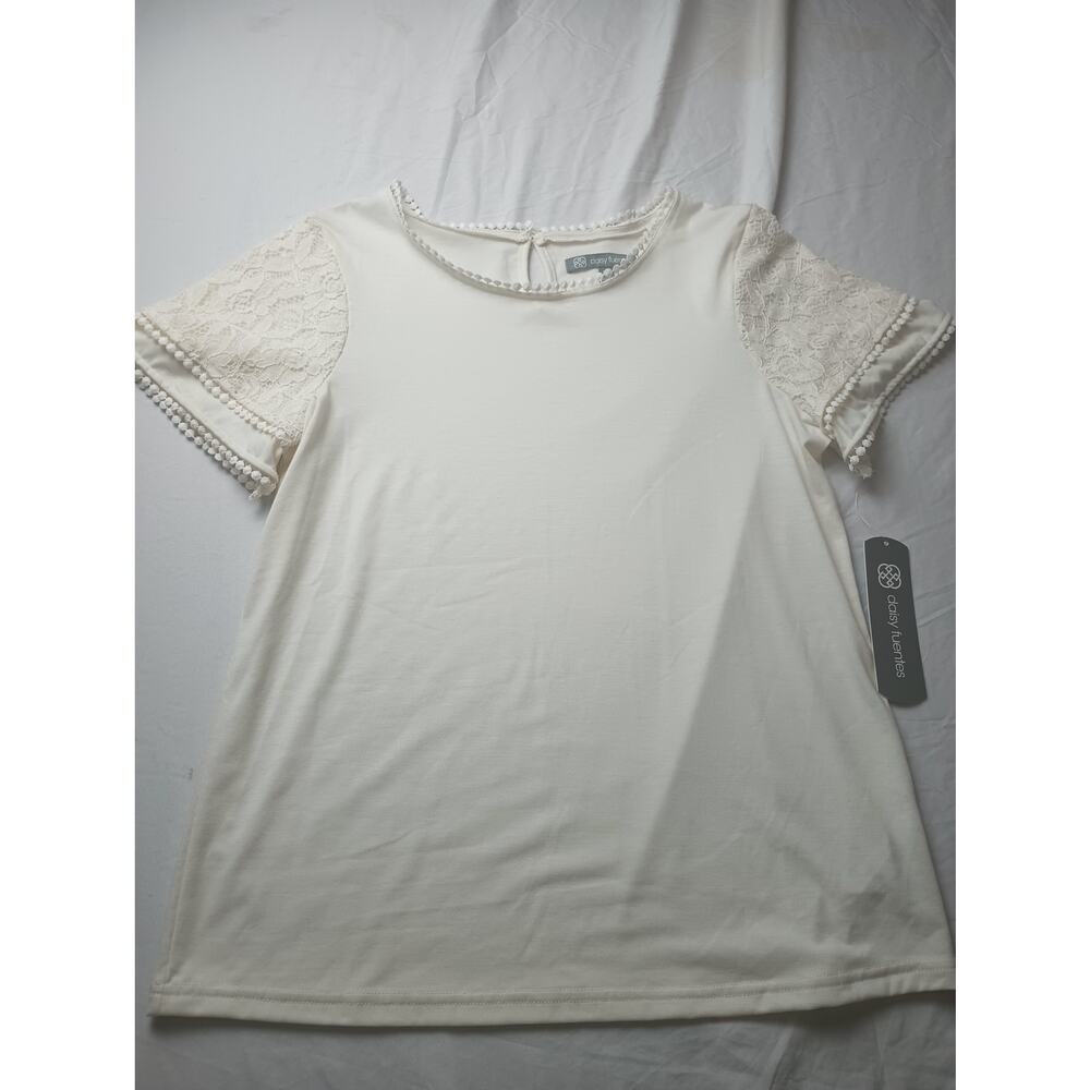 Daisy Fuentes White Blouse Women Size Medium NWT Office Cottagecore